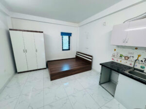 BÁN NHÀ DÒNG TIỀN 6 TẦNG CÓ THANG